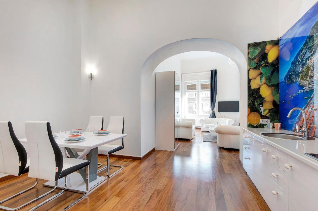 Royale Apartment Budapest Eksteriør billede